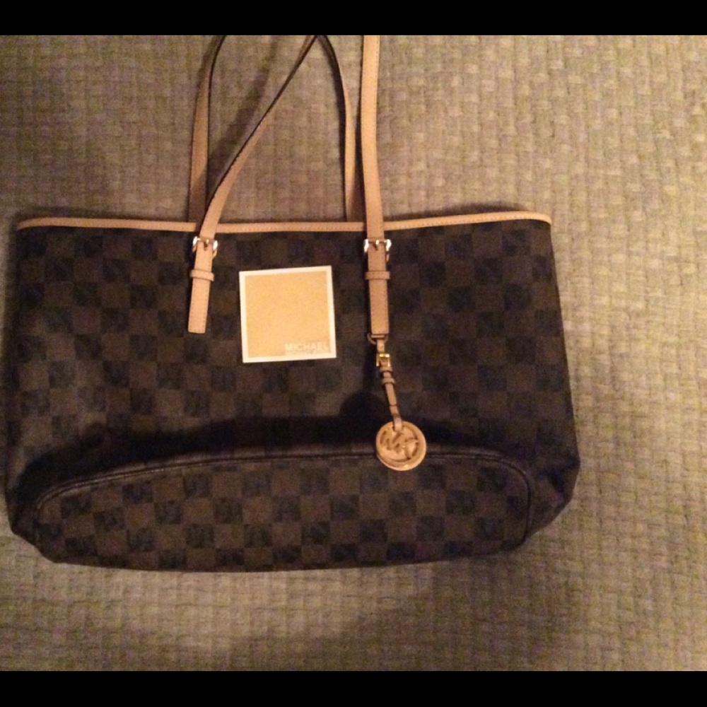 Barely used! Michael Kors Bag